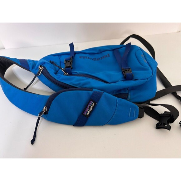 Patagonia Atom Sling Bag 8L Deep Blue Outdoor Adventure Hiking Gear - Picture 7 of 10